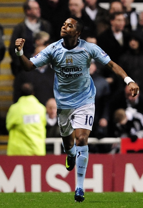 罗马诺：马竞想留下小蜘蛛，但球员仍然对离队持开放态度（罗马诺：马竞倾向留住小蜘蛛，球员对转会离队仍持开放态度）