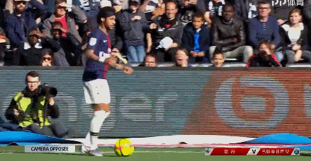 半场连进两球，对手完全懵了