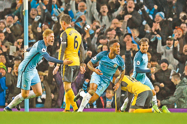 乔纳森-戴维：我可以踢任何位置；一直在训练后进行加练（乔纳森-戴维：位置不设限，训练后我总会加练）