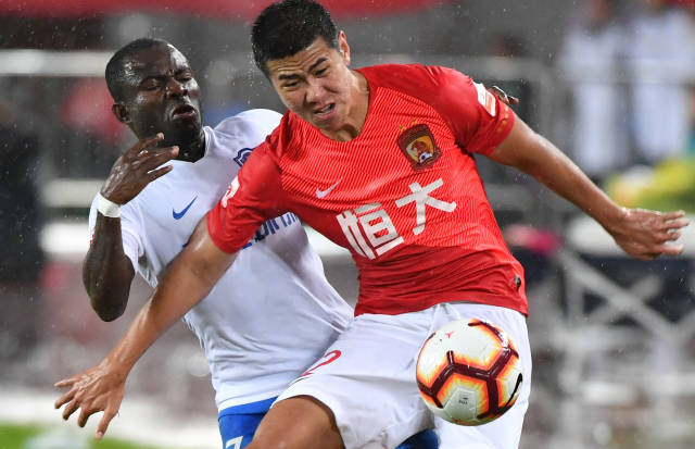 奥古斯托：我们有些低估了对手，所有人都认为我们应该赢5-0（奥古斯托：确实低估了对手，赛前以为能5比0轻松取胜）