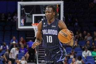 DO：拜仁及多家德甲&英超俱乐部正在关注法鹰中场拉尔森（拜仁在内的多家德甲与英超俱乐部关注法鹰中场拉尔森）