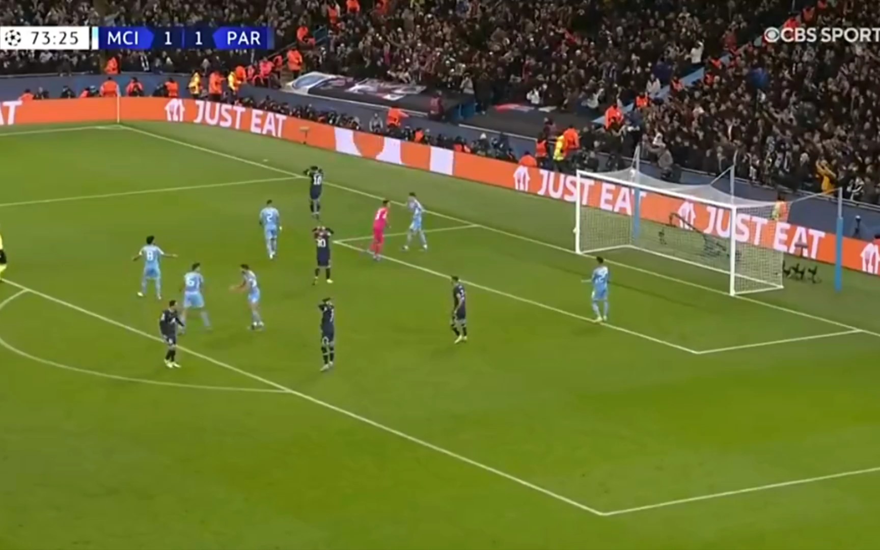 东体：申花像会学习却不会考试的优等生，背负过重的心理负担（东体：申花如学霸考场发挥失常，心理压力过重）