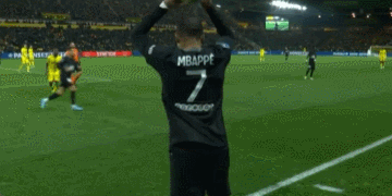 爆冷！世界亚军3人出局，张本智和2人崩盘，1位16岁少女能掀翻国乒霸权吗？